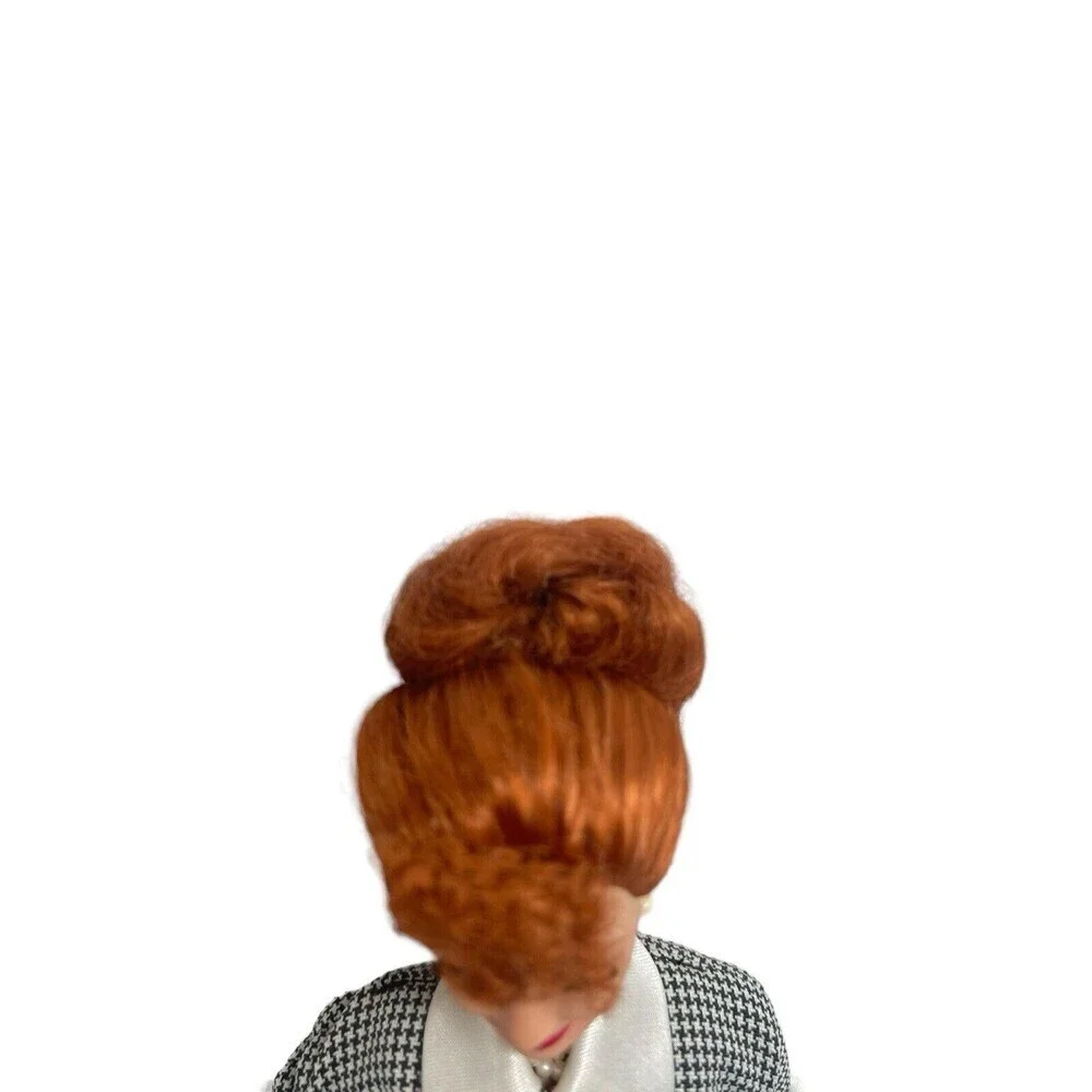 Vintage I Love Lucy Barbie TV Commercial Lucille Ball 17645 Collector 1996 Doll